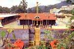 சபரிமலை நடை திறப்பு: ஓண விருந்து துவங்கியது!