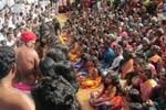 மேலூர் கோயில் விழாவில் அம்மனாக வழிபட சிறுமிகள் தேர்வு!