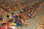 இம்மையிலும் நன்மை தருவார் கோயிலில் 1008 விளக்கு பூஜை