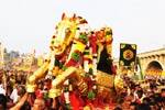 மதுரையில் சித்திரை திருவிழா கோலாகலம்: பக்தி பரவசத்தில் பக்தர்கள்!