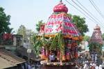 நயினார்கோவில் நாகநாத சுவாமி தேரோட்டம் கோலாகலம்!