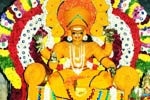 18 கிலோ தாலிக்கயிறால் அலங்கரிக்கப்பட்ட நாமக்கல் மாரியம்மன்!