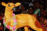 மீனாட்சி அம்மன் கோயிலில் இந்தாண்டும் நரியை பரியாக்கிய லீலைக்கு மரபொம்மை!