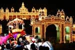 உலகப் புகழ் பெற்ற மைசூரு தசரா விழா துவக்கம்!