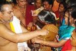 திருப்பரங்குன்றத்தில் கந்த சஷ்டி திரு விழாகாப்பு கட்டுடன் துவங்கியது!