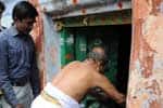 3 ஆண்டாக பூட்டியிருந்த கோவில் போலீஸ் பாதுகாப்புடன் திறப்பு!