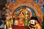 திருவாசகத்திற்கு உருகார் யார்!