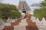 சென்னிமலையில் இன்று படி பூஜை