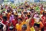 மகாபுது மாரியம்மன் கும்பாபிஷேக விழா: தீர்த்தக்குட ஊர்வலம்