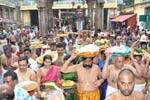 திருப்பதியில் இருந்து ஸ்ரீரங்கம் ரெங்கநாதர் கோவிலுக்கு வஸ்திர மரியாதை!