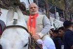 நரேந்திரமோடி வைஷ்ணவி தேவி கோயிலில் தரிசனம்!