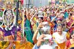 திருப்பூர் மாகாளியம்மன் கோயில் விழா: பெண்கள் பால்குட ஊர்வலம்