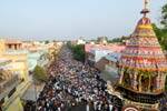 ஸ்ரீரங்கம் ரெங்கநாதர் கோவில் சித்திரை தேரோட்டம்  கோலாகலம்!