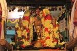 வெட்டிவேர் சப்பரத்தில் காஞ்சி வரதராஜ பெருமாள்!