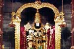 திருமலையில் தரிசனம் செய்ய 15 மணிநேரம் காத்திருப்பு!