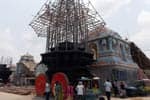 சனிஸ்வர பகவான் கோவிலில் தேர் தயார் செய்யும் பணி தீவிரம்!