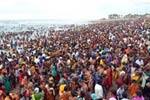 திருச்செந்தூரில் விசாக விழா: முருகனுக்கு தங்க கவசம்!