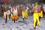 மேலச்சேரி கோவிலில் தீமிதி உற்சவம்!