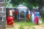 கல்வெட்டுகளின் மீது வெள்ளை அடிக்க வேண்டாம்!