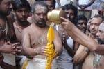 திருப்பரங்குன்றம் குமாரருக்கு வேல் எடுக்கும் திருவிழா!