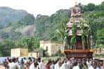 குற்றாலநாதர் கோயிலில் தேரோட்டம் கோலாகலம்!