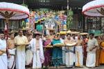 திருமலையில் இருந்து ஸ்ரீரங்கம் கோவிலுக்கு வஸ்திரம் வருகை!