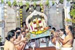 புத்தாண்டில் வைகுண்ட ஏகாதசி விழா; கோவில்களில் பக்தர்கள் கூட்டம்!
