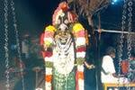 ஜெகமுத்து மாரியம்மன் கோவிலில் ஊஞ்சல் உற்சவம்!