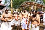 சபரிமலையில் 16,17,18,19 தேதிகளில் படிபூஜை!