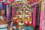 நித்யகல்யாணபெருமாள் கோவிலில் ஊஞ்சல் சேவை!