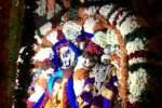 திரவுபதியம்மன் புஷ்ப பல்லக்கில் வீதியுலா!