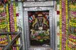 சேலம் கோவில்களில் திரளாக பக்தர்கள் தரிசனம்