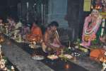 தரைகாத்த காளியம்மன் கோவிலில் திருவிளக்கு பூஜை!