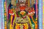 மகாமாரியம்மன் கோவிலில் காய், கனிகளால் அலங்காரம்