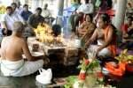 மழைக்காக அதிகாரிகள் திடீர் யாகம்:பின்னணி சூட்சுமம் அம்பலம்!