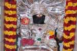 தட்சிணாமூர்த்திக்கு வெள்ளிக்கவச சாத்துபடி பக்தர்கள் தரிசனம்!