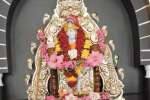 ஷீரடிசாய்பாபா கோவிலில் சிறப்பு பூஜை!