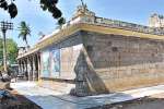 தேனுபுரீஸ்வரர் கோவிலில் கருங்கல் நடைபாதை அமைக்கும் பணி துரிதம்!