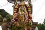 லட்சுமி நரசிம்ம பெருமாள் கோவிலில் கருடசேவை!