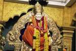 ஷீரடி சாய் அன்னதானபாபா கோவிலில் 108 வலம்புரி சங்காபிஷேக பூஜை!