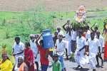 பொன்னியம்மன் கோவிலில் 108 பால்குட ஊர்வலம்