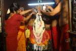 ஆதிபராசக்தி பீடத்தில் பாலாபிஷேகம்!