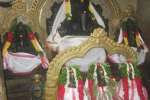 11 விநாயகர் சிலை கொண்ட கோவிலில் சிறப்பு அபிஷேகம்!