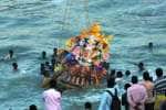புதுச்சேரியில் விநாயகர் சிலை விஜர்சன ஊர்வலம்!