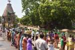 ஸ்தலசயன பெருமாள் கோவிலில் பூதத்தாழ்வார் திருத்தேரில் வீதியுலா