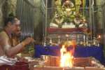 திருப்பரங்குன்றத்தில் கந்தசஷ்டி யாக சாலை பூஜை!