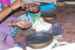 பக்தர்களுக்கு வினியோகம் செய்ய தி.மலை தீப மை பிரசாதம் தயார்!