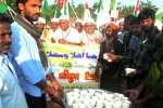 மிலாது நபி ஊர்வலத்தில் பாயசம் மழையால் ஜெயித்தது மனிதம்!