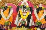 ரங்கநாத பெருமாள் கோவிலில் ஏகாதசி சிறப்பு பூஜை!