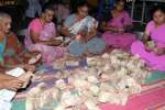 திண்டுக்கல் கோட்டை மாரியம்மனுக்கு ரூ.3.16 லட்சம் காணிக்கை